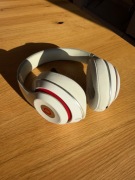 Słuchawki Beats Studio 2 białe + etui i 2 kable, pady do wymiany