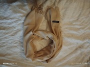 Elegancki szal beżowy 