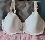 Biustonosz Triumph lekko usztywniany na fiszbinie