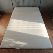 Sprzedam Materac Hovag 140x200 cm, stan bardzo dobry-jak nowy