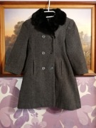 Płaszczyk zimowy dziewczęcy roz 122/128  80%bawełny 