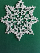 Gwiazdki-śnieżynki szydełkowe białe różna wielkość