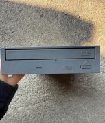 Napęd DVD-ROM Hitachi 
