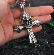 Naszyjnik Punk Style Krzyż.