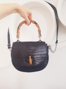 Primark Czarna torebka Crossbody Croc  