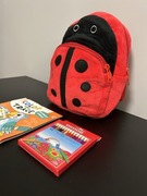 Plecaczek dla przedszkolaka 18|23cm. Do tego kolorowanka i 12 kredek.