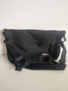 Eastpak - Torba na ramię, czarna