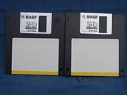 Dyskietki 3,5" 2HD 1,44 MB BASF używane kolor czarny 2 szt.