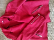 Kurtka damska typu narzutka z ekologicznego zamszu 