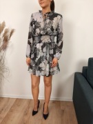 Sukienka w kwiatki rozmiar S