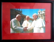 139 - 01 Obraz (30x40) Papież Jan Paweł II - Benedykt XVI - Franciszek
