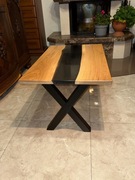 Stolik kawowy - DĄB Z CZARNĄ TRANSPARENTNĄ ŻYWICĄ EPOKSYDOWĄ