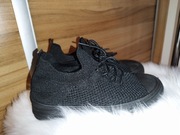 Trampki wsuwane skarpeta 39