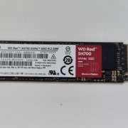 Parktycznie nowy serwerowy dysk SSD NVMe WD SN700 1TB