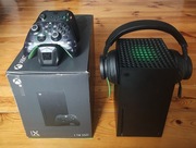 Xbox Series X 1TB – zestaw z akcesoriami, stan idealny