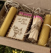 Zestaw prezentowy – naturalne świece + drewniane pudełko na zapałki