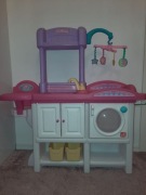 Kącik opiekunki Step2 – przewijak, pralka, domek dla lalek