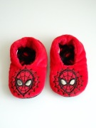Kapcie z Motywem Spider-Mana Marvel