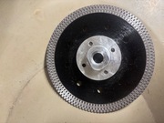 Tarcza do cięcia płytek spieków  konglomeratów granitu