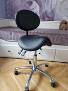 Krzesło kosmetyczne 