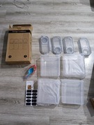 hermetyczne pojemniki do przechowywania żywności. 