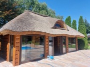 Altany Domki całoroczne kryte trzciną strzechą 