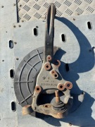 Zwrotnica przednia prawa Dodge Charger 2011- RWD, Chrysler 300C 05168402AD