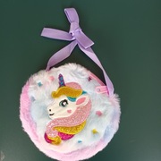 Torebeczka dziewczęca jednorożec pluszowa