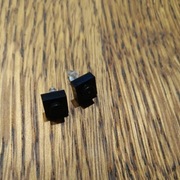 Kolczyki LEGO - czarny pin 1x1
