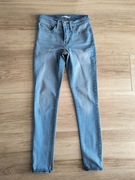 Levis * spodnie rurki jeansy skinny dżinsy * W24 L32