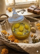 Naturalna świeca z wosku pszczelego – Wielkanocna dekoracja w szkle