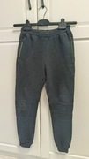 Spodnie dresowe 146/152