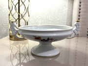 Patera na stopie Royal Tettau