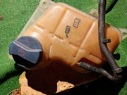 Zbiorniczek wyrównawczy Volkswagen Passat B5