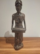 Figurka afrykańska z drewna
