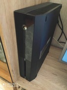 Xbox One, 2 pady ,5 gier