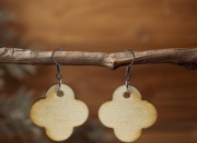 Kolczyki ze sklejki - Quatrefoil (ornament czterolistny), rękodzieło