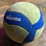 Piłka siatkowa MIKASA VS123W