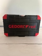 Zestaw kluczy nasadowych GEDORE RED 33 elementy