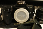 Minolta Dynax 500si lustrzanka analogowa z obiektywem 35-80