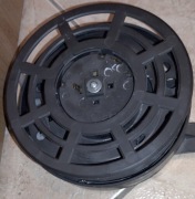 e. Solac mod A804, 1800W; zwijacz kabla, mechanizm zwijania kabla z kablem 