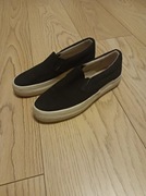 rozmiar 36 jako kapcie lub buty wioska/lato oraz klapki