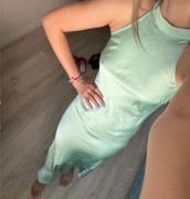 Sukienka długa midi obcisła weselna impreza satyna elegancka