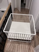 Składany kojec dla dziecka z materacem