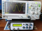 Generator Funkcji z miernikiem częstotliwości