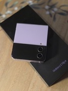 Samsung Galaxy Flip Z4
