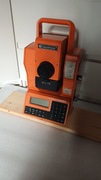 Tachimetr Geodimeter 424, Total station