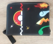 Futerały na karty Pokemon