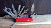 Scyzoryk Wenger Tool Chest Plus 1.54.03 - 10 warstw. Teraz  Victorinox.