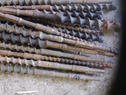 Wiertła, dłuta i inne, nowe i używane.